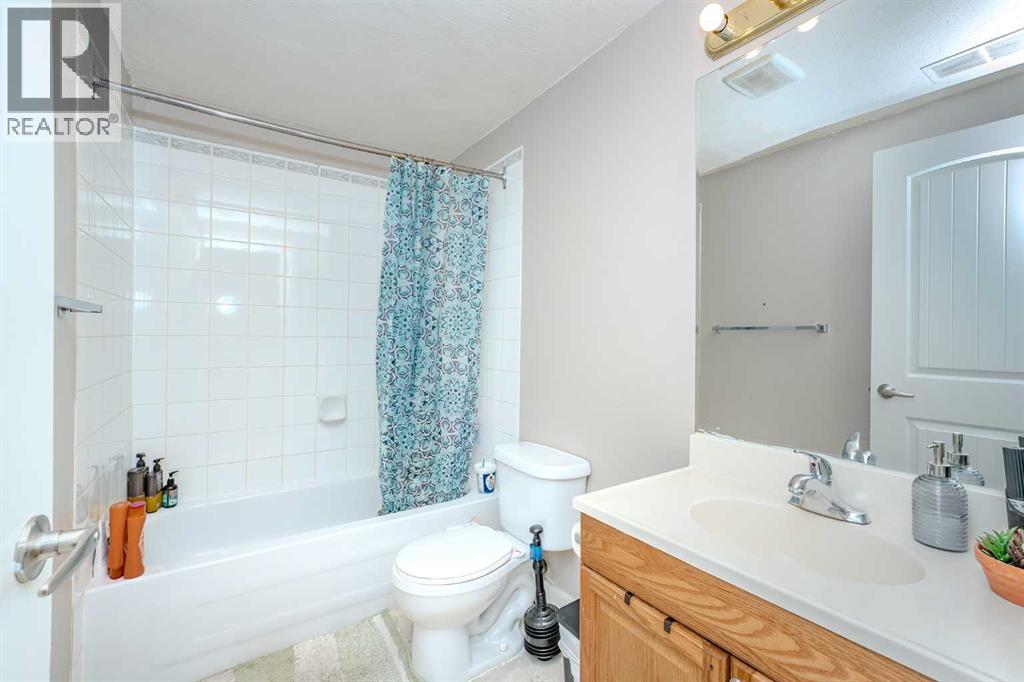 Single Family House for Sale in  Del Ray Crescent NE Monterey Park Calgary 