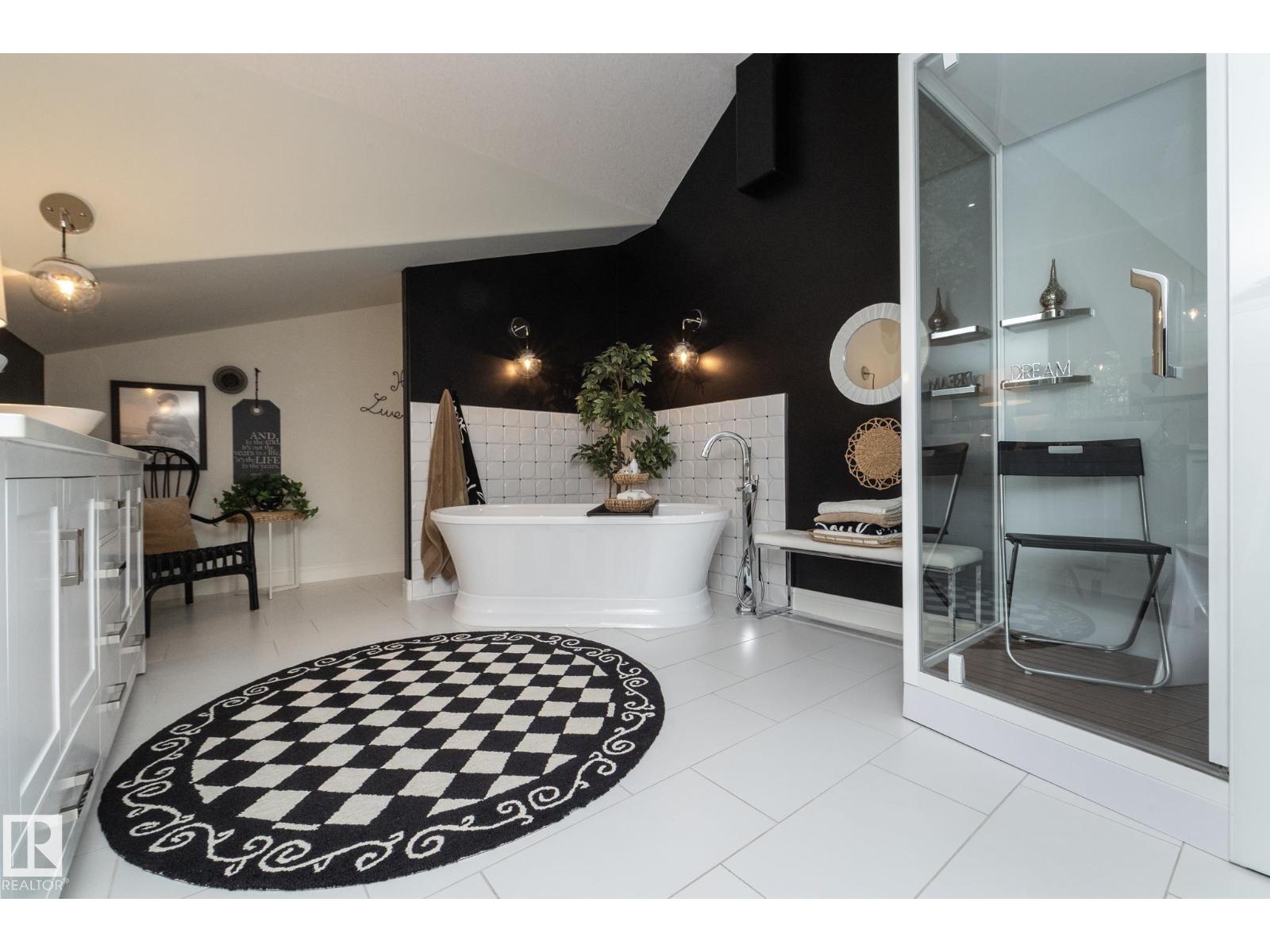 #304 14 MISSION AV, St. Albert