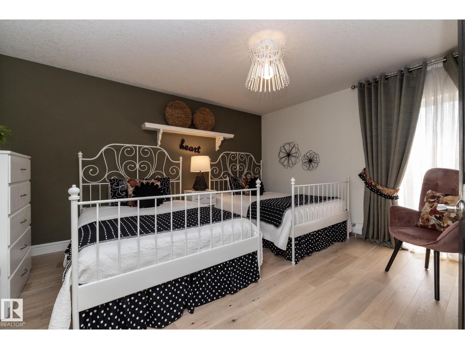 #304 14 MISSION AV, St. Albert