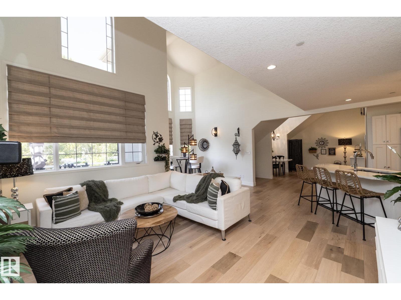 #304 14 MISSION AV, St. Albert