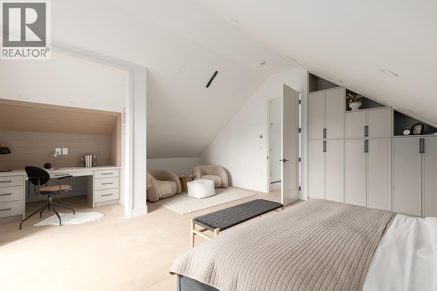 2 475 W 20TH AVENUE, Vancouver