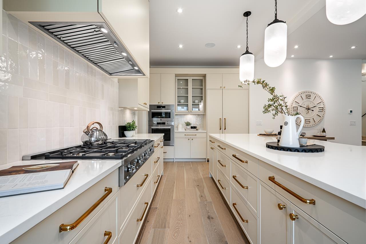 20333 41A AVENUE, Langley