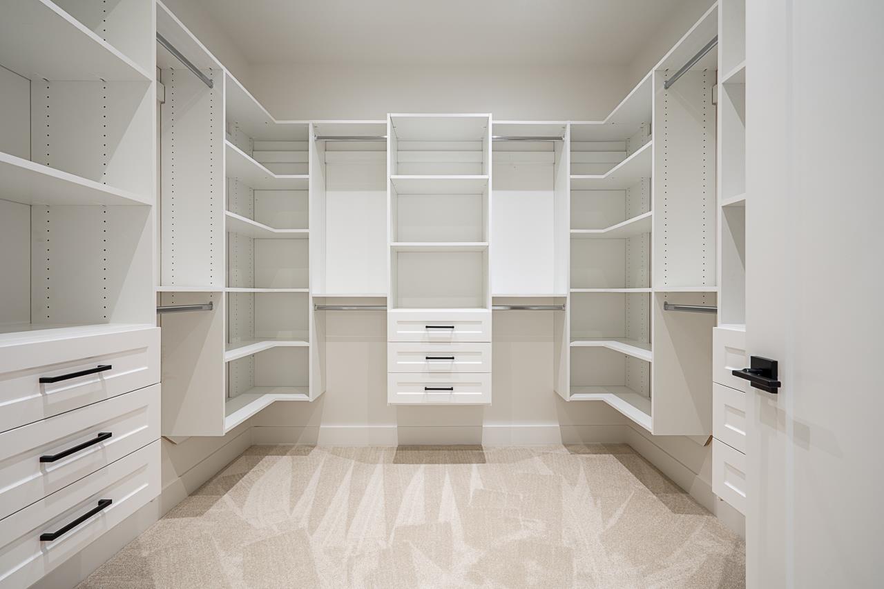 20333 41A AVENUE, Langley