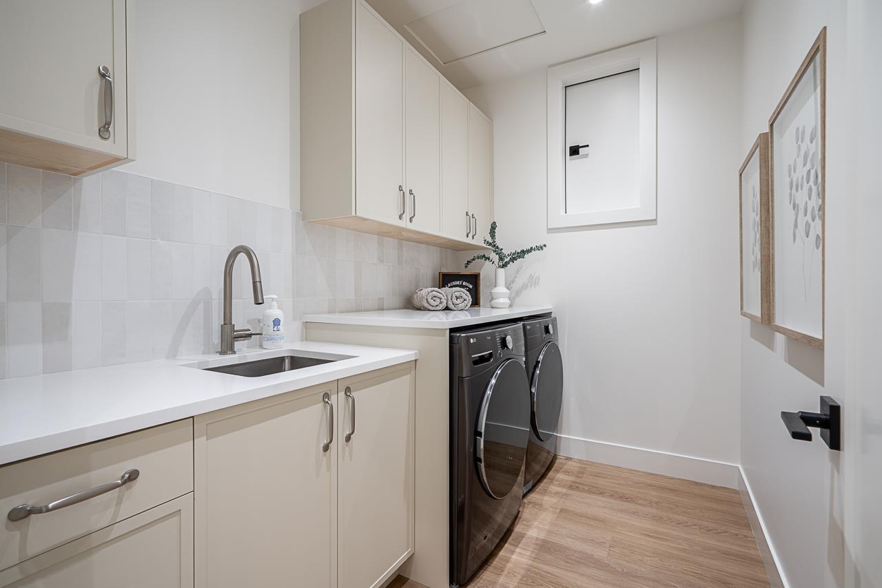 20333 41A AVENUE, Langley