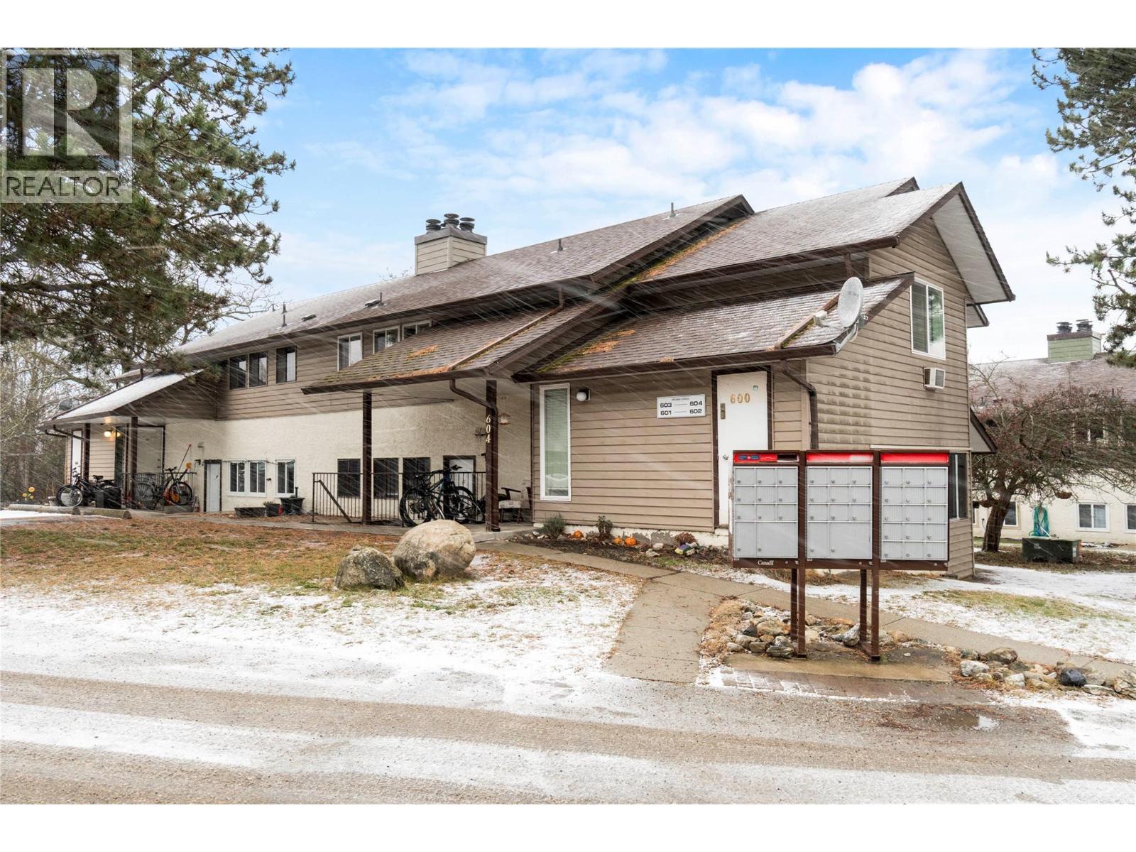 602 1451 1 Avenue Northeast, Salmon Arm