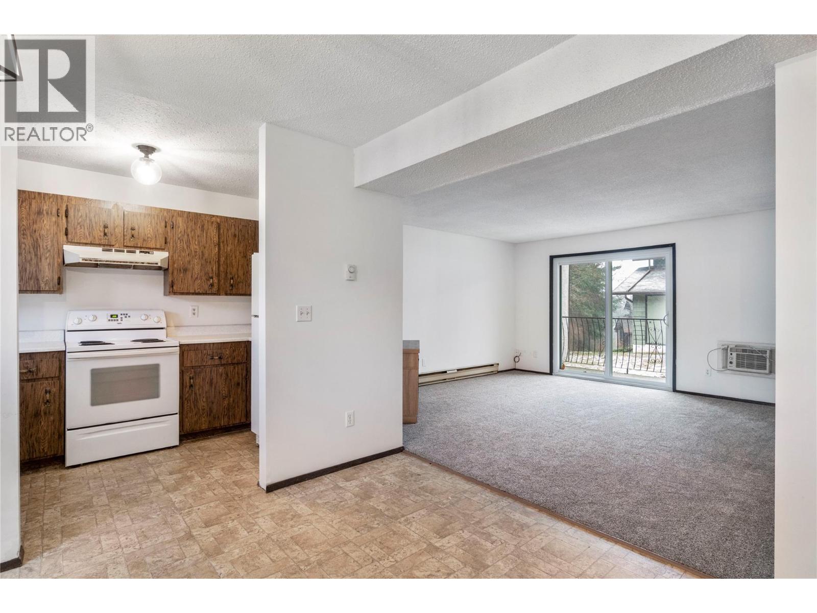 602 1451 1 Avenue Northeast, Salmon Arm