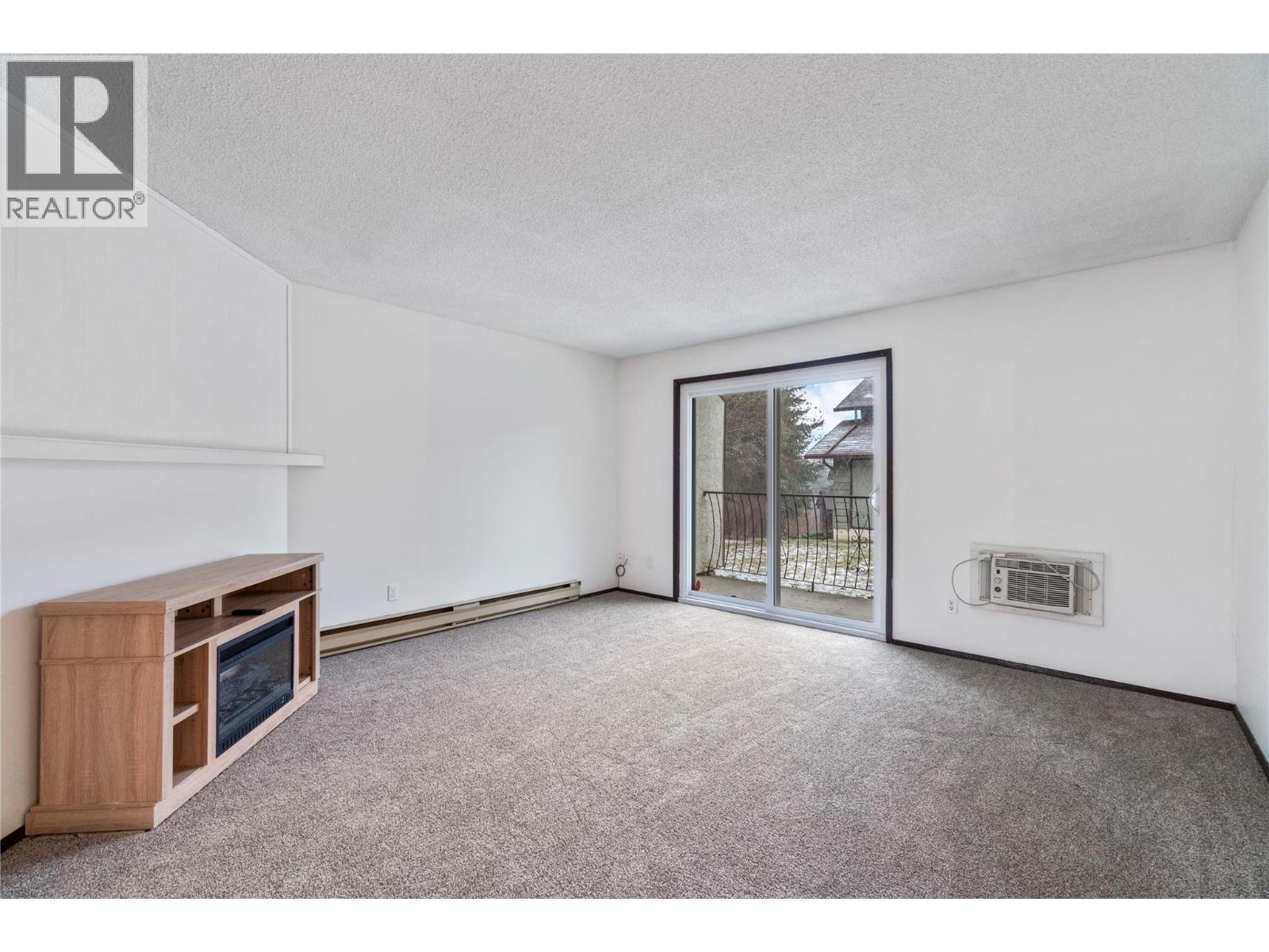 602 1451 1 Avenue Northeast, Salmon Arm