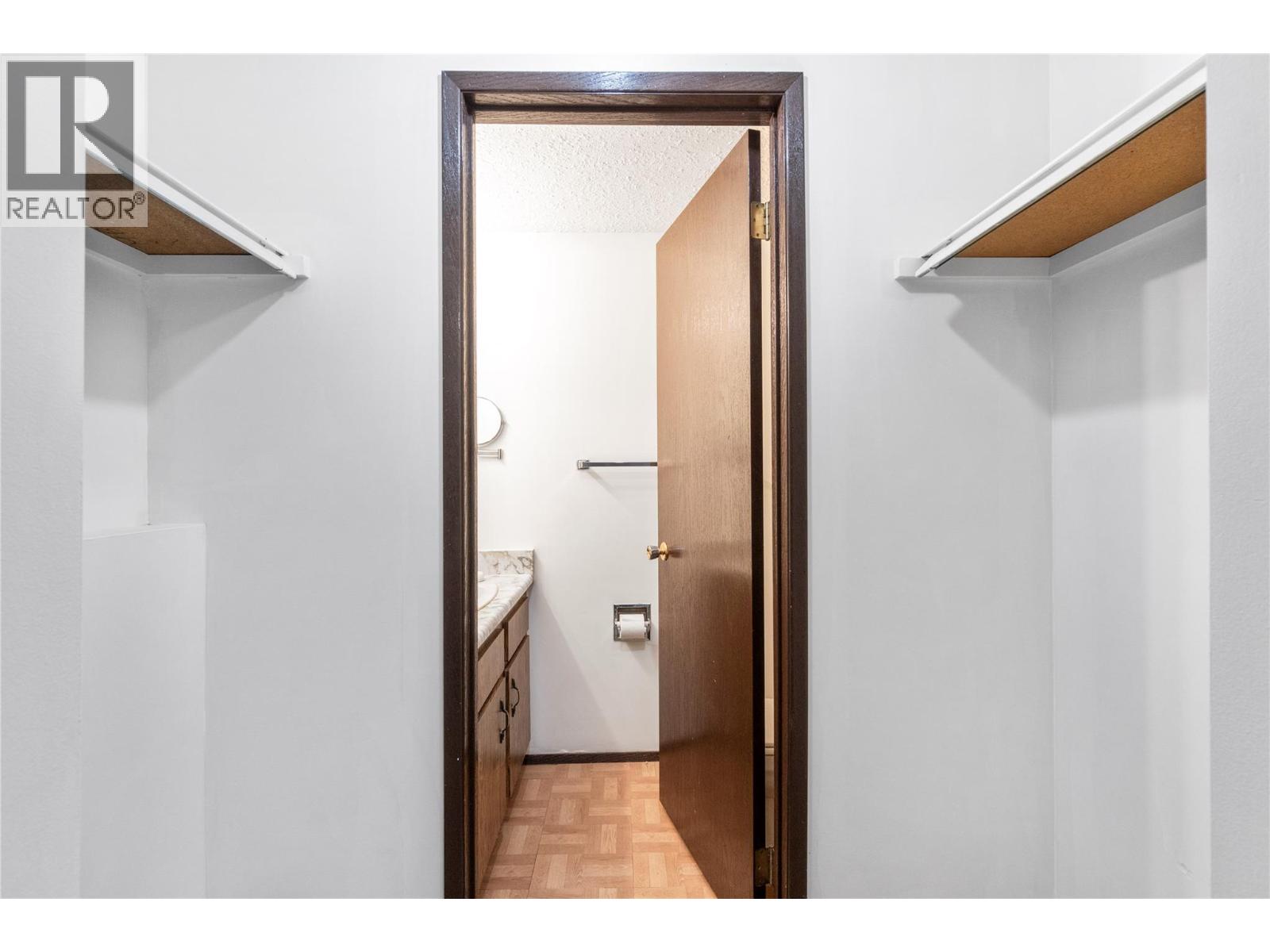 602 1451 1 Avenue Northeast, Salmon Arm