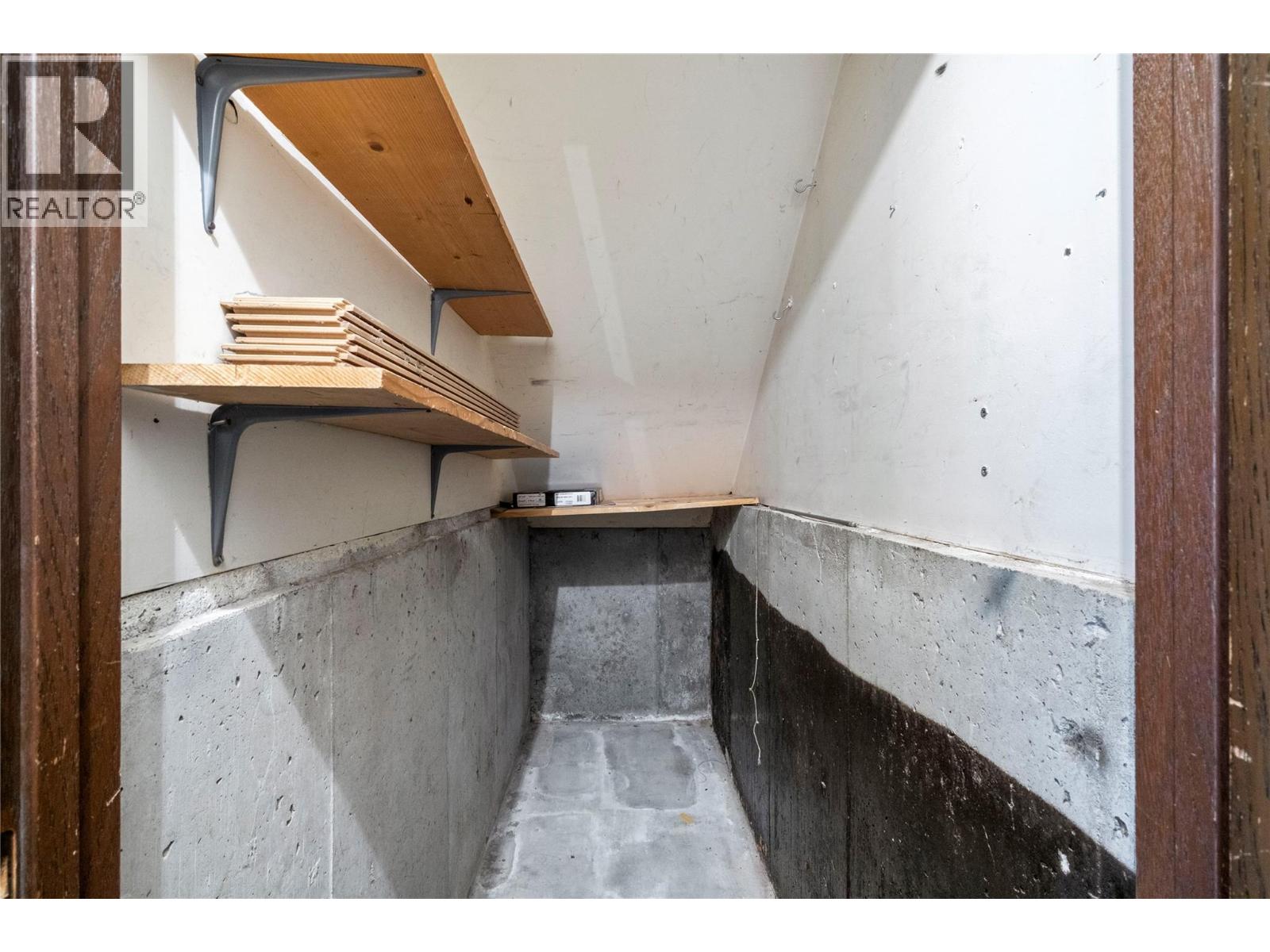 602 1451 1 Avenue Northeast, Salmon Arm