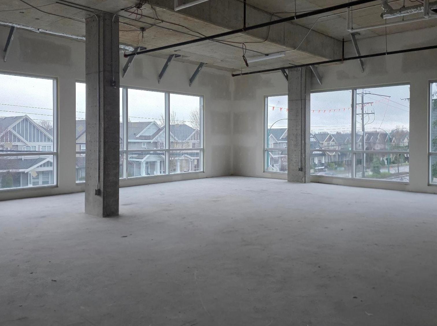 Office in Surrey - Image 5