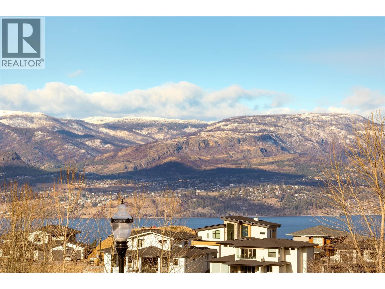  456 Sparrow Hawk Court, Kelowna