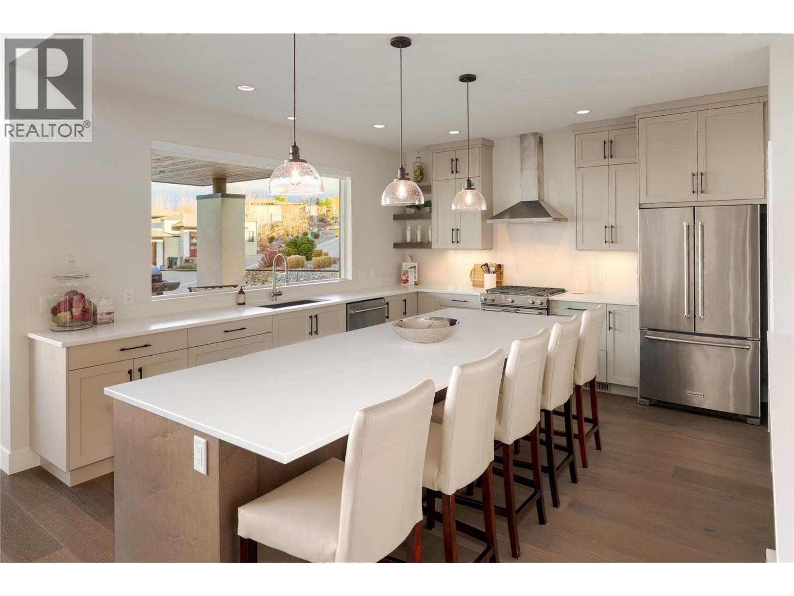  456 Sparrow Hawk Court, Kelowna