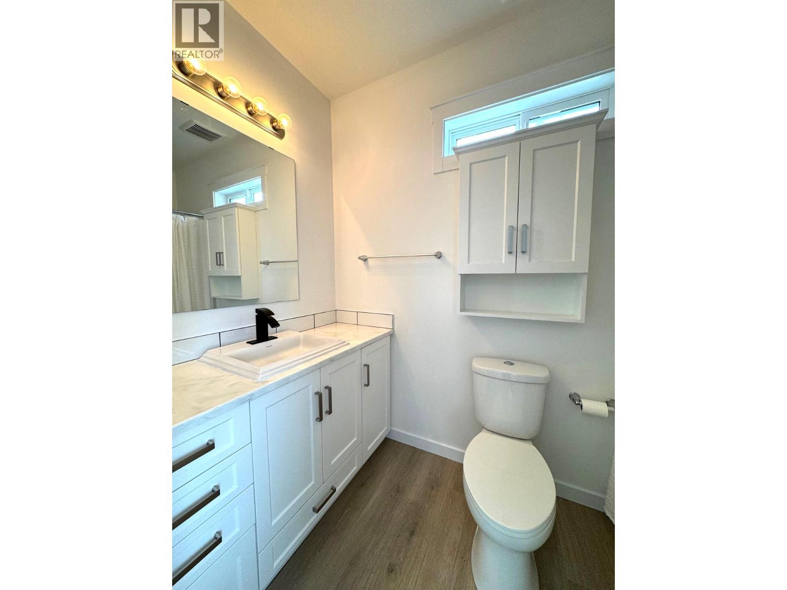 501 2440 Old Okanagan Highway, Westbank