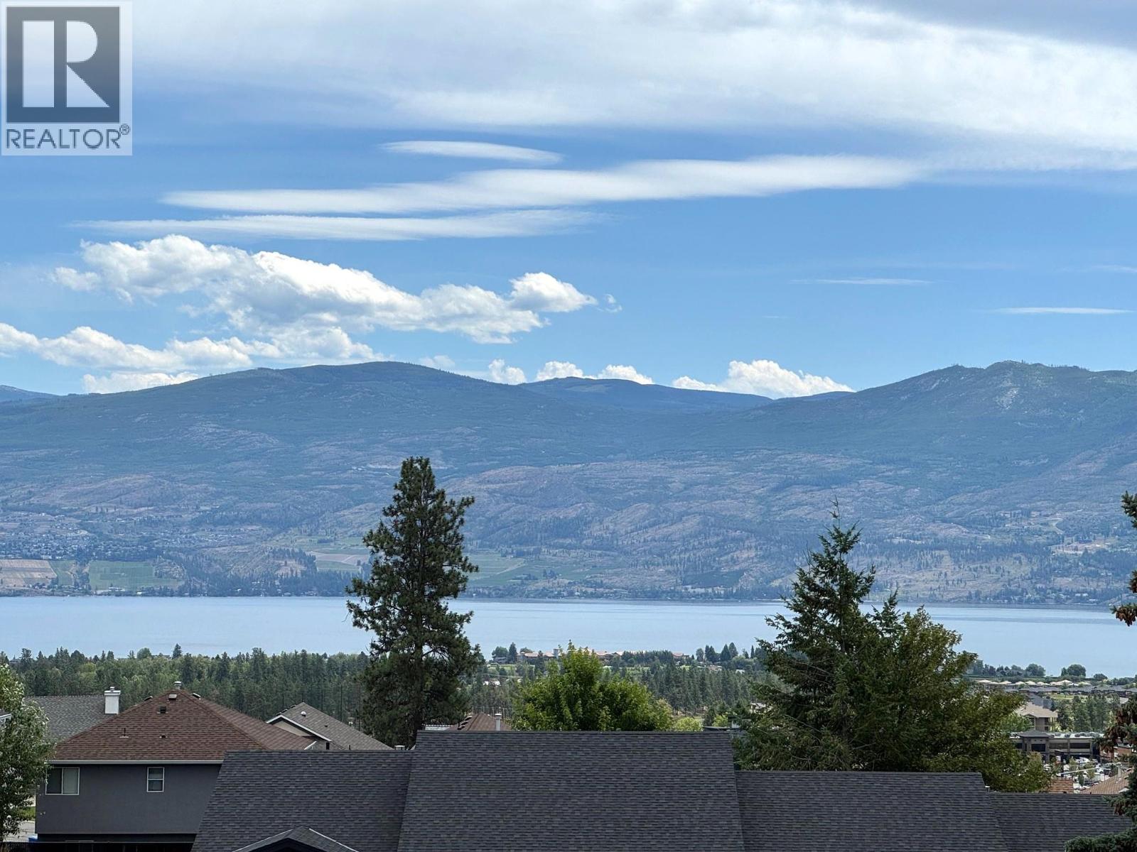 501 2440 Old Okanagan Highway, Westbank