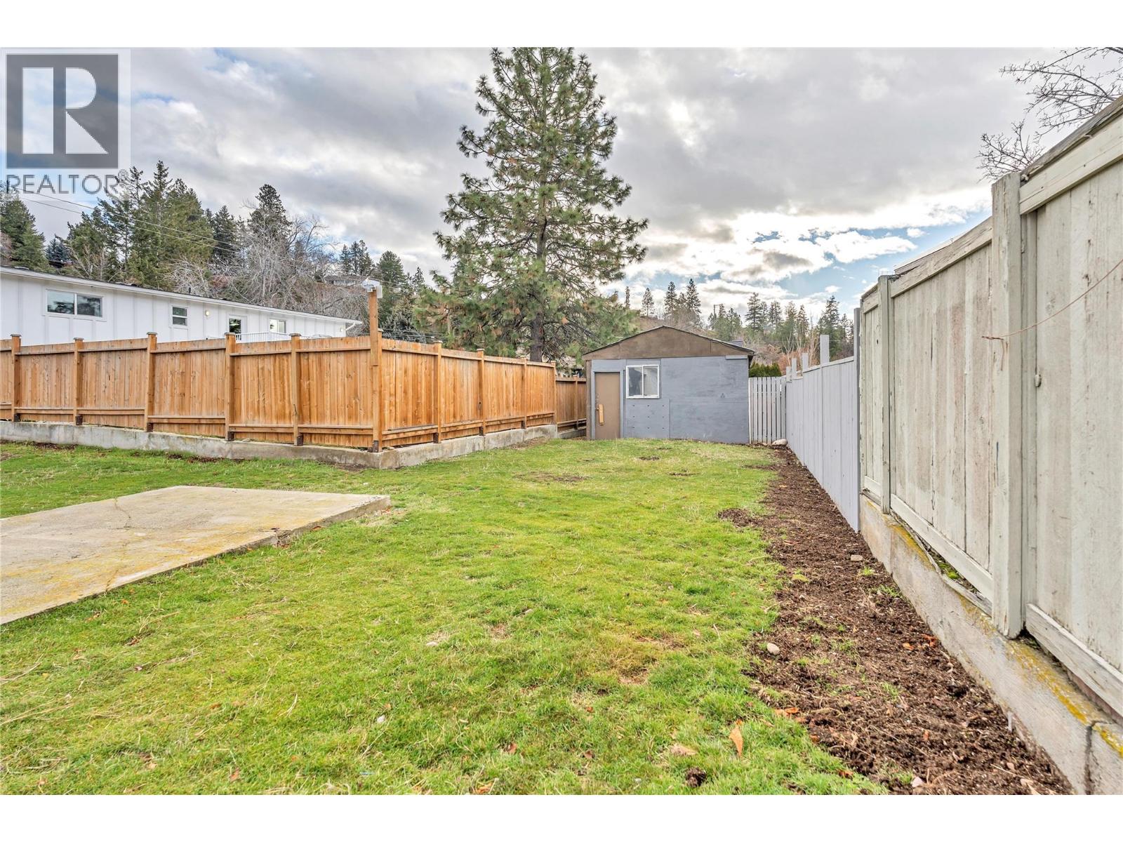 1190 Penticton Avenue, Penticton