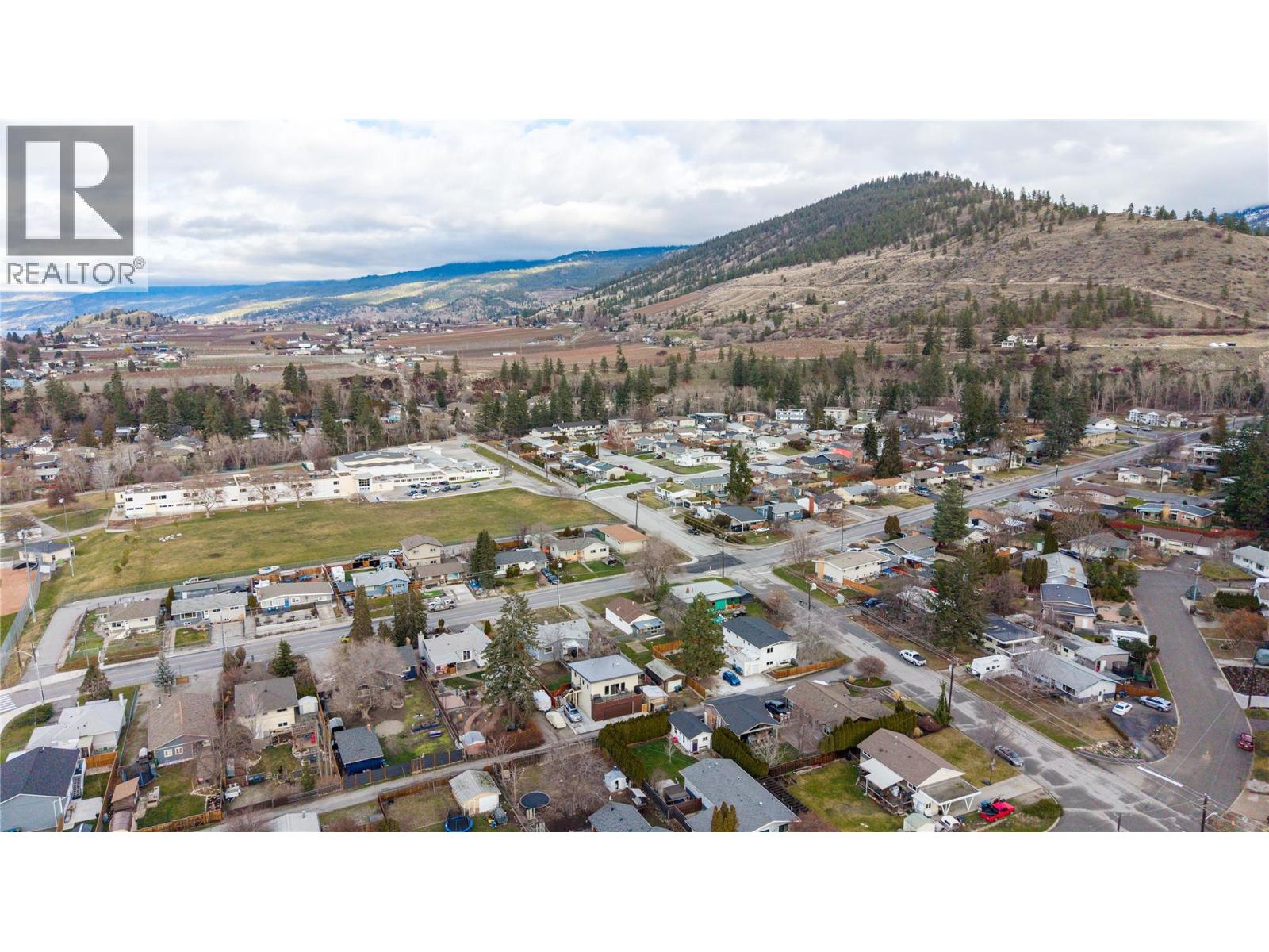 1190 Penticton Avenue, Penticton