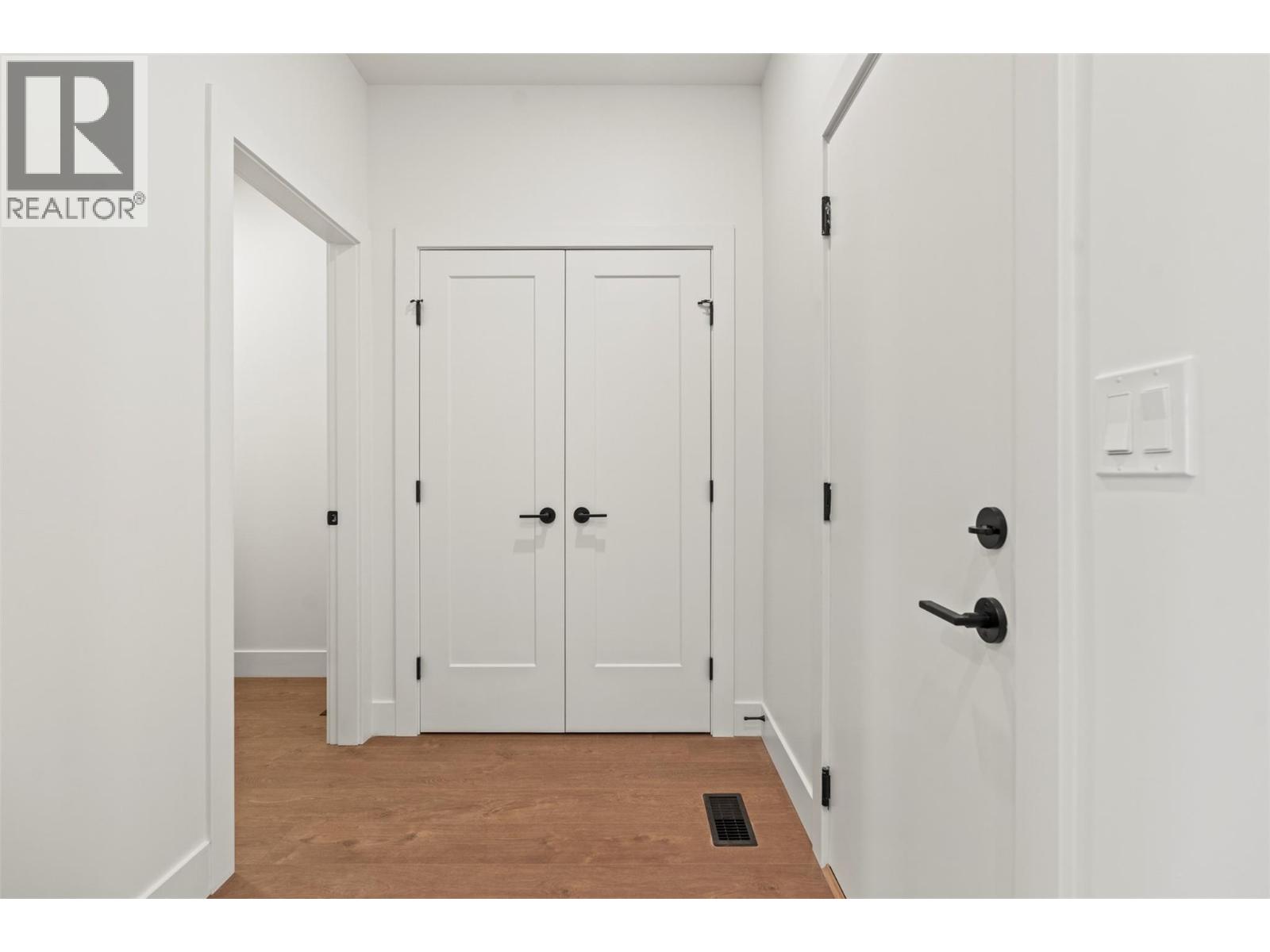 2459 Bradley Drive Unit# 101 Lot# 5, Armstrong