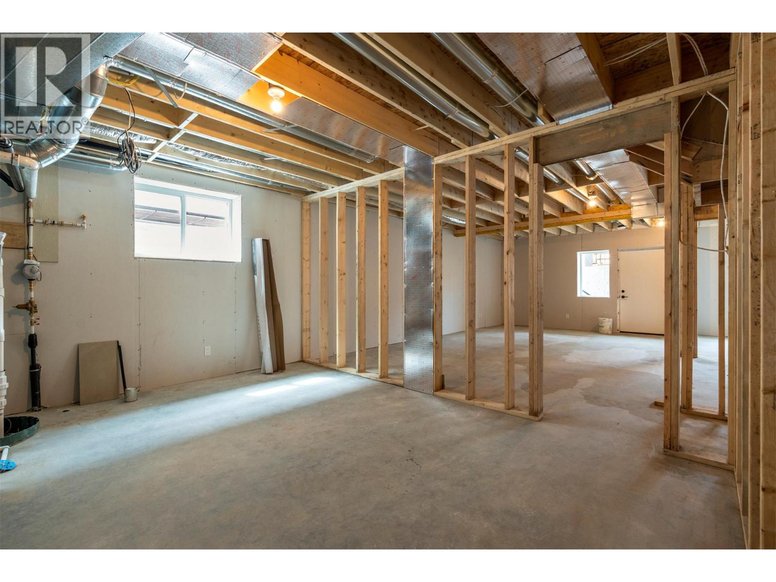 2459 Bradley Drive Unit# 101 Lot# 5, Armstrong