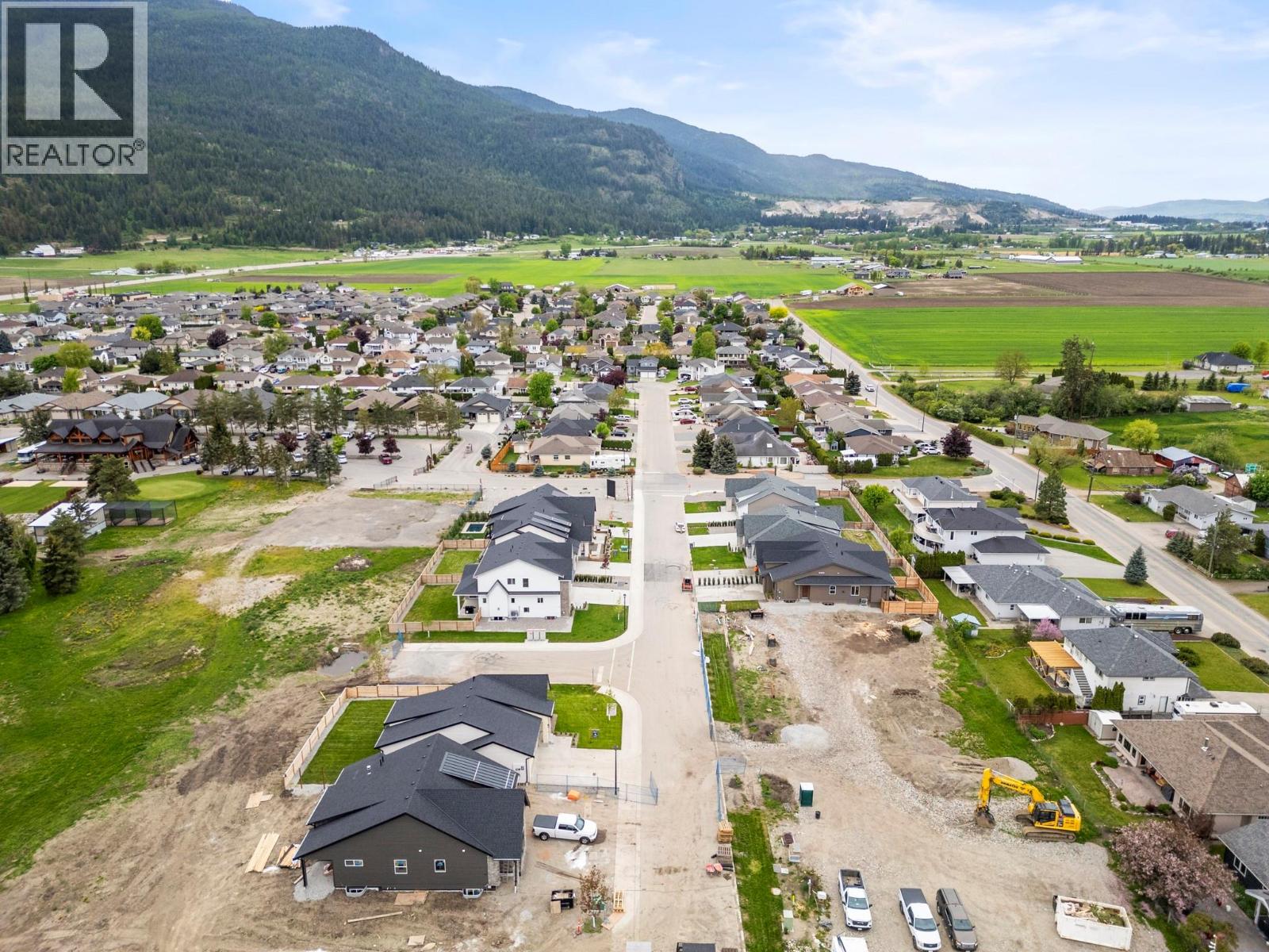 2459 Bradley Drive Unit# 101 Lot# 5, Armstrong