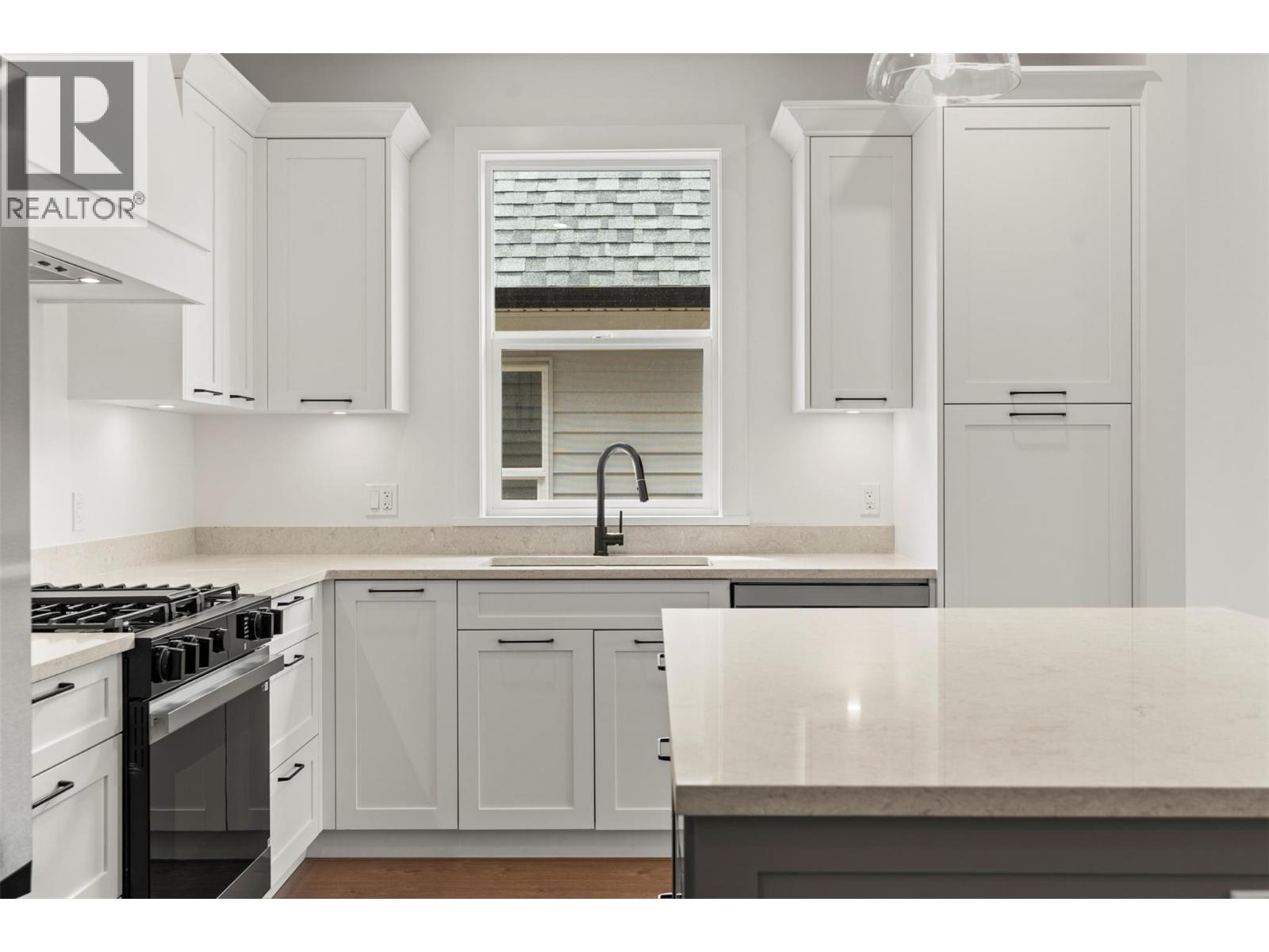 2459 Bradley Drive Unit# 101 Lot# 5, Armstrong