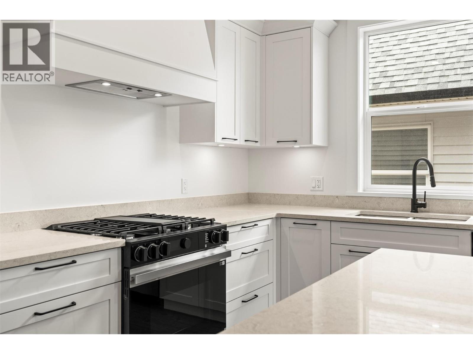 2459 Bradley Drive Unit# 101 Lot# 5, Armstrong