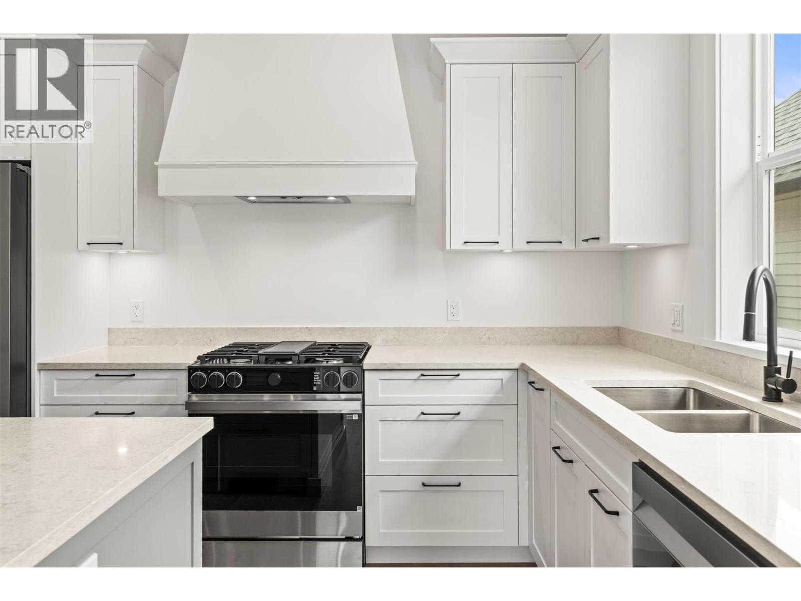 2459 Bradley Drive Unit# 101 Lot# 5, Armstrong