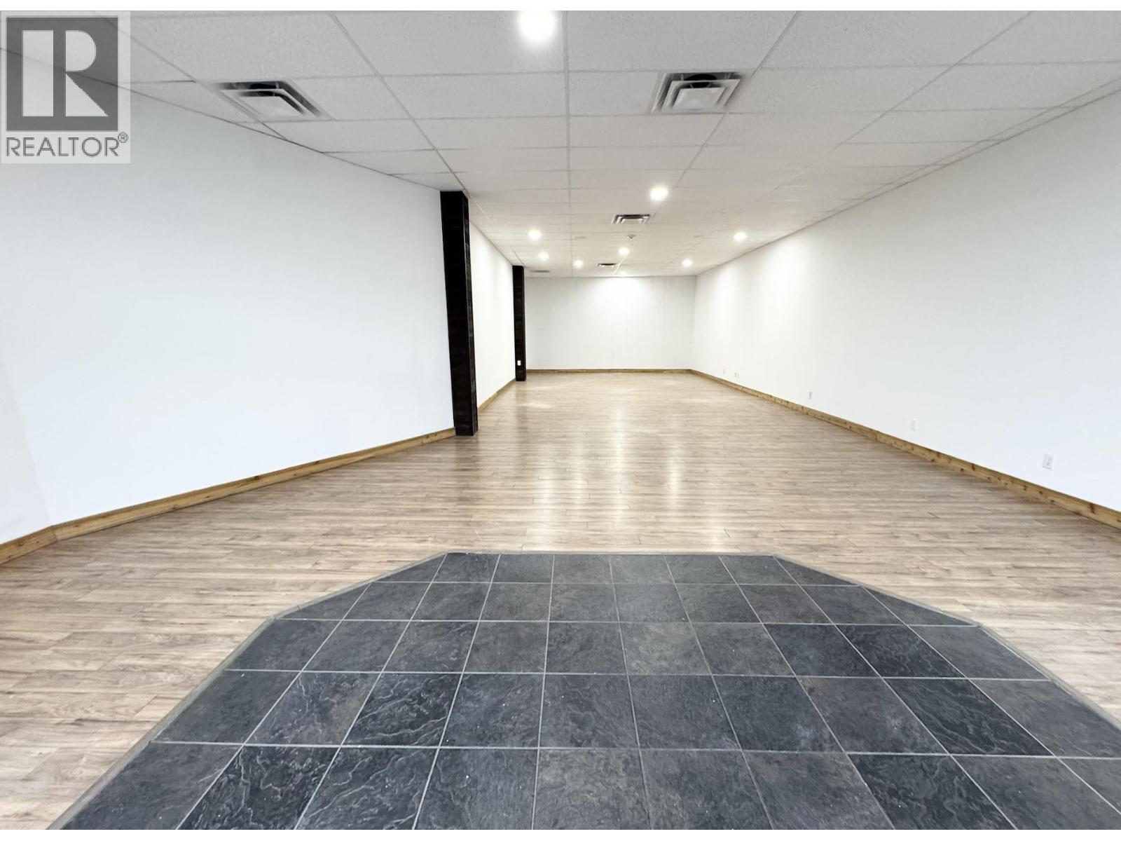 102 2500 53 Avenue, Vernon