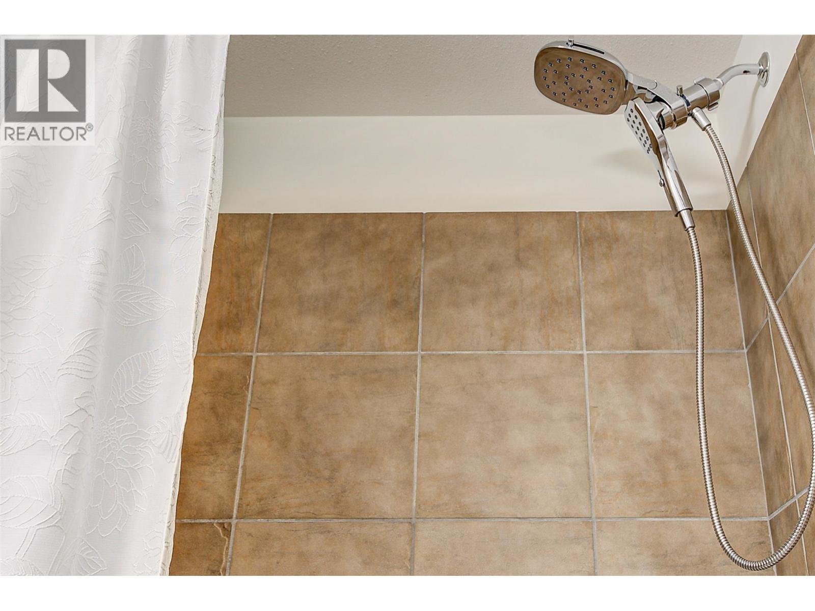 209 3521 Carrington Road, West Kelowna