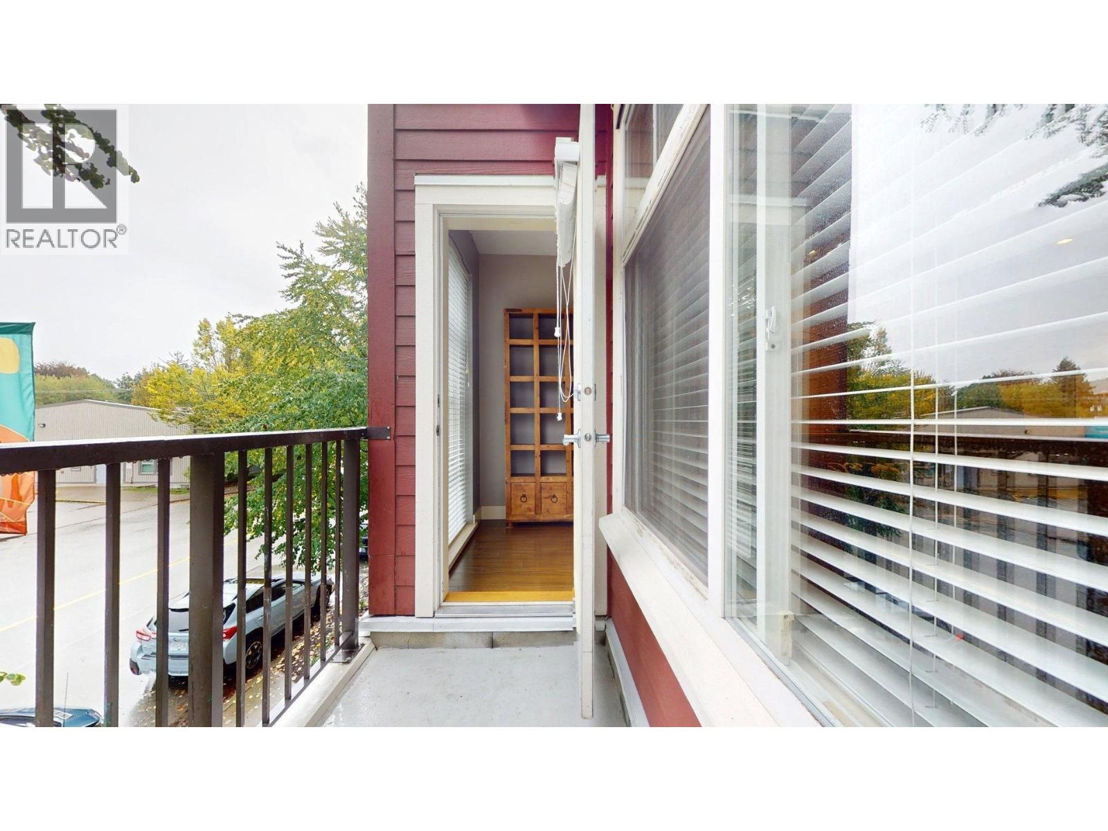 1320 MAIN STREET, Squamish