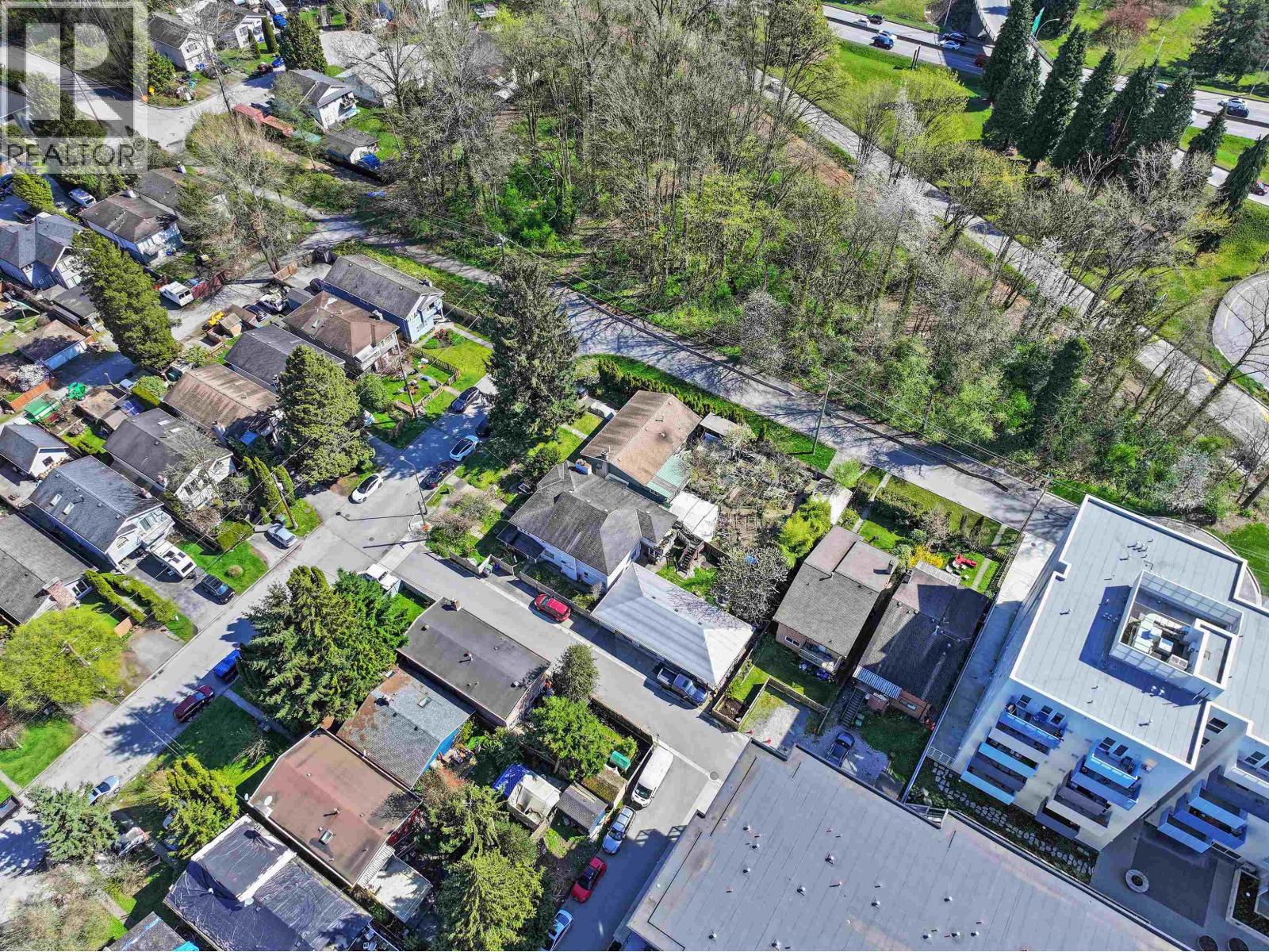 279 ORWELL STREET, North Vancouver