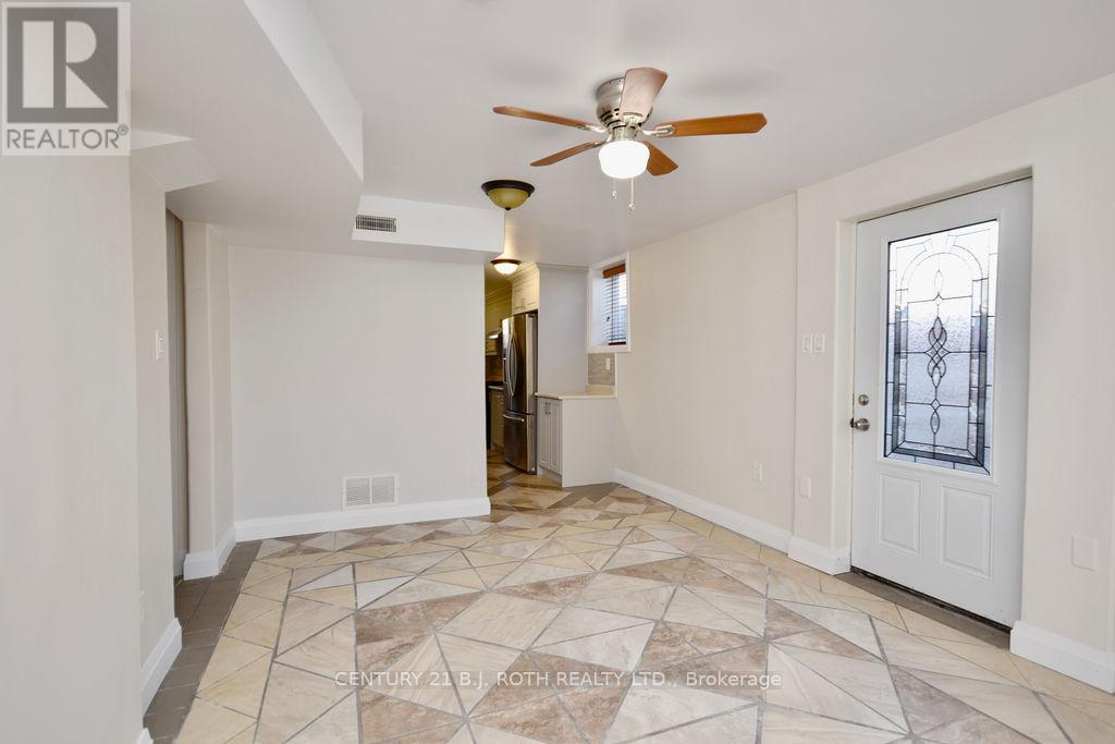 Single Family House Raised bungalow for Sale in  MCVEIGH DRIVE Barrie (Northwest) 