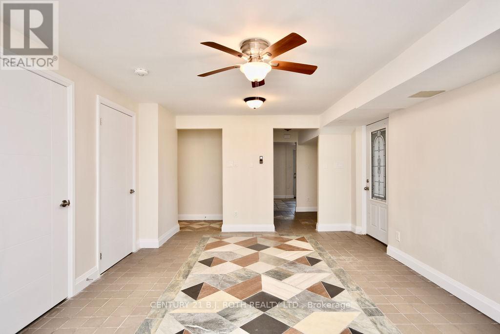 Single Family House Raised bungalow for Sale in  MCVEIGH DRIVE Barrie (Northwest) 