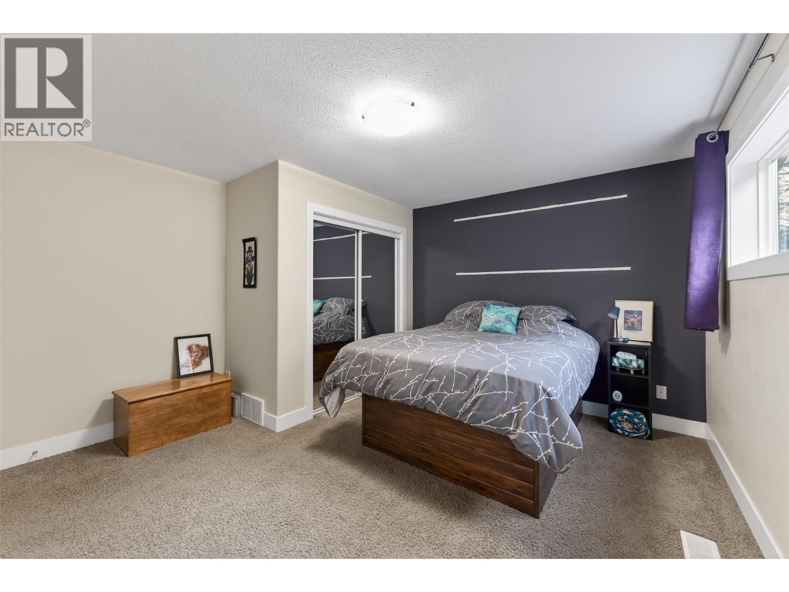 120 Kootenay Avenue, Castlegar