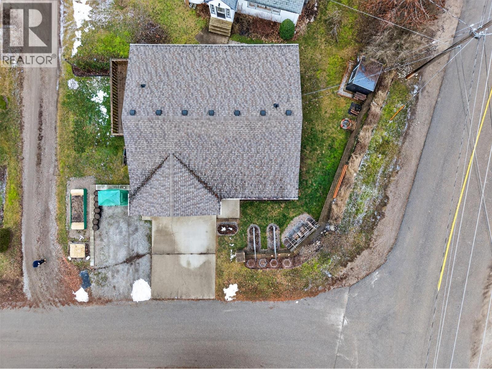 120 Kootenay Avenue, Castlegar