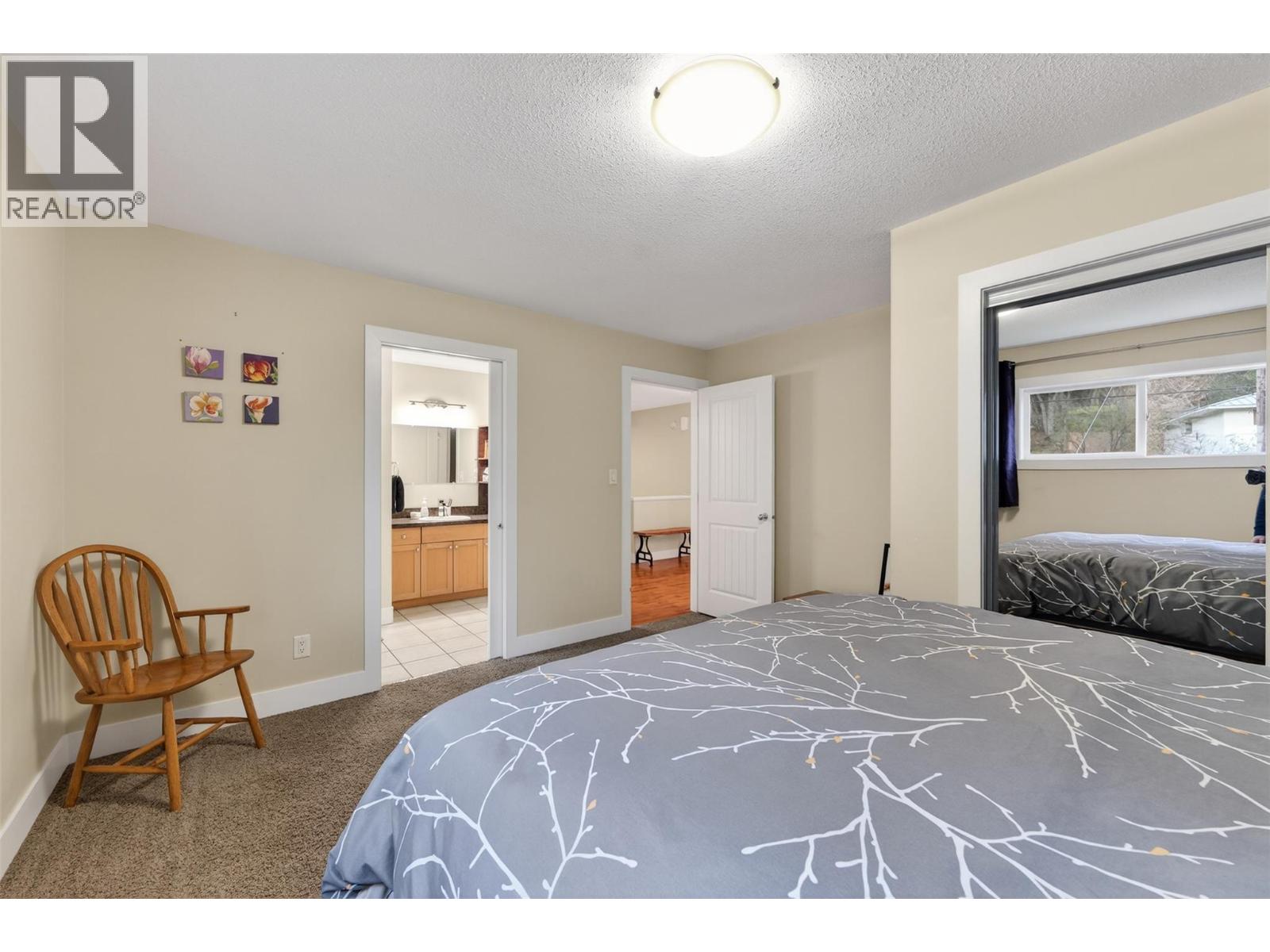 120 Kootenay Avenue, Castlegar