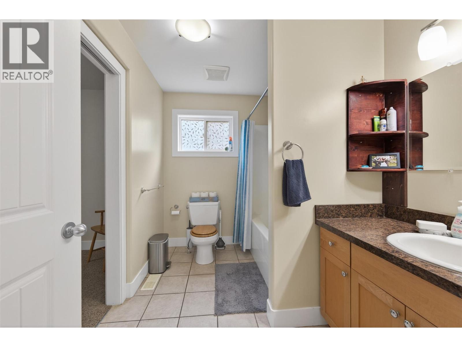 120 Kootenay Avenue, Castlegar