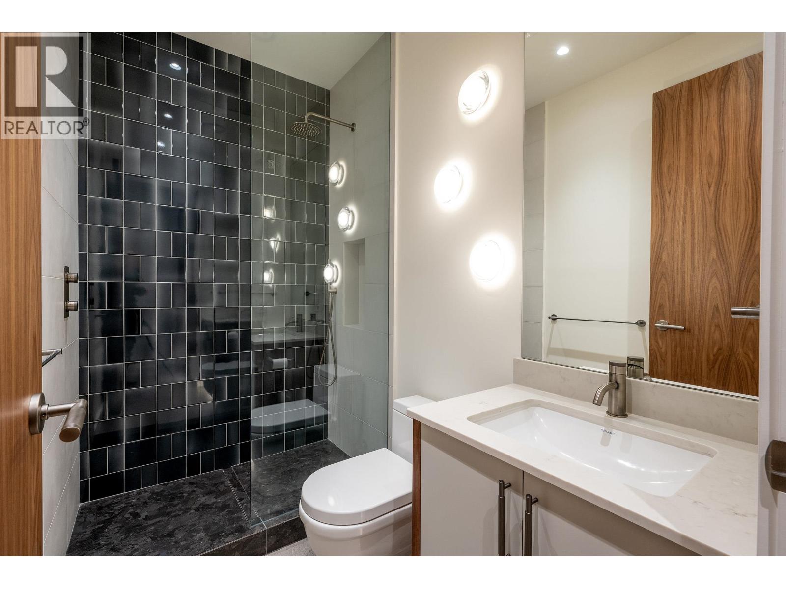 3218 JUNIPER PLACE, Whistler