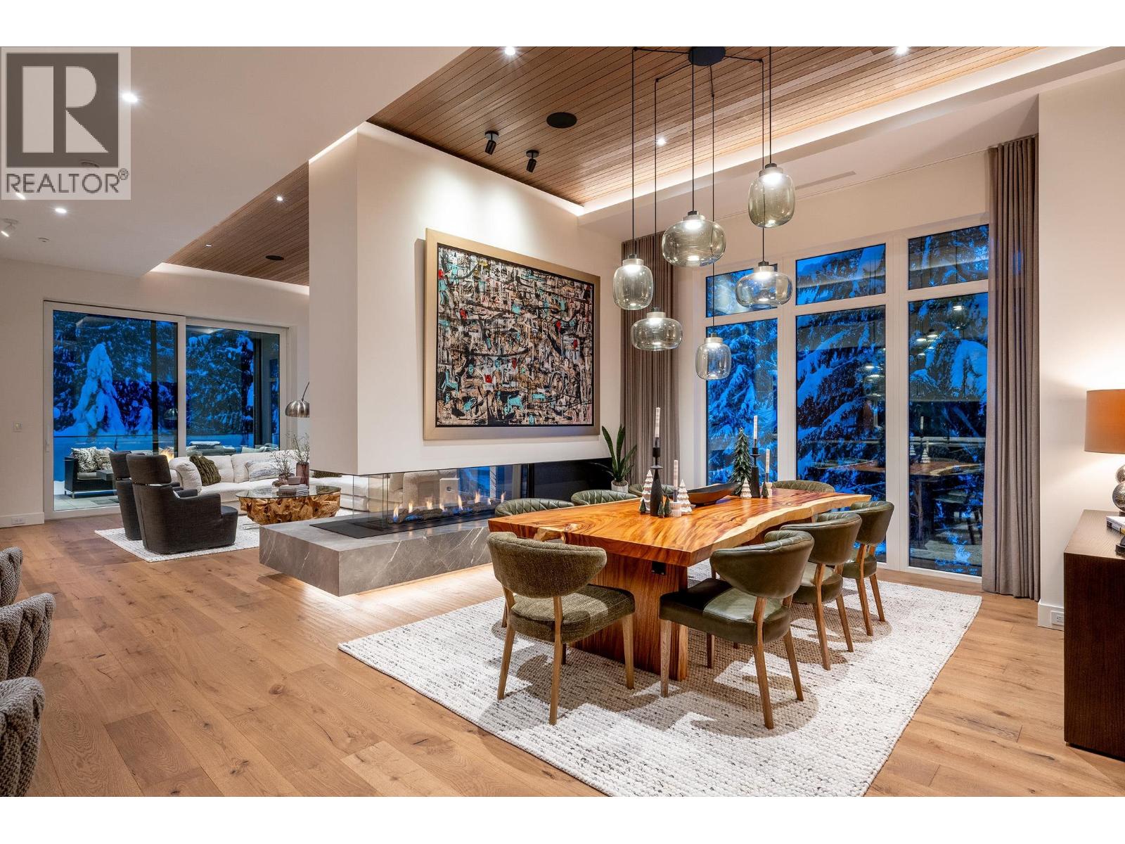 3218 JUNIPER PLACE, Whistler