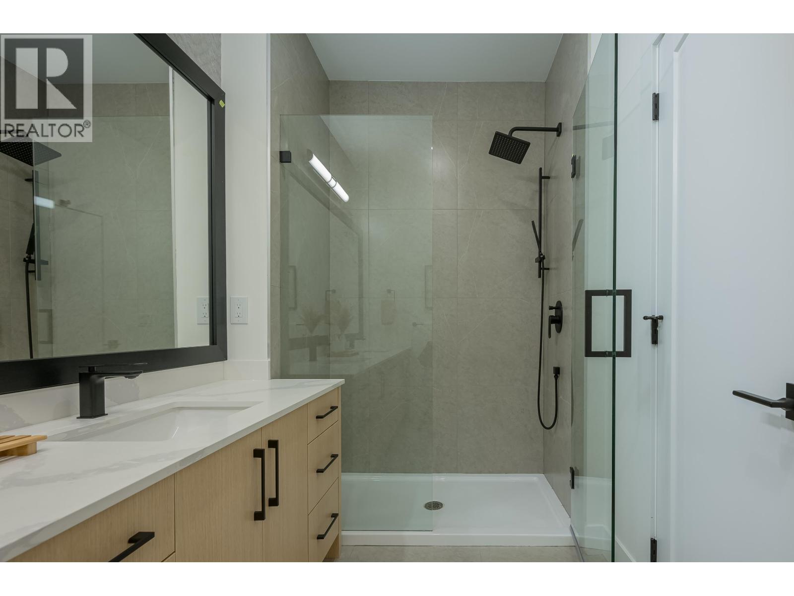 #3-4829 48 Avenue, Ladner