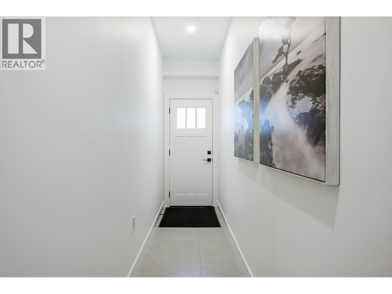 #3-4829 48 Avenue, Ladner