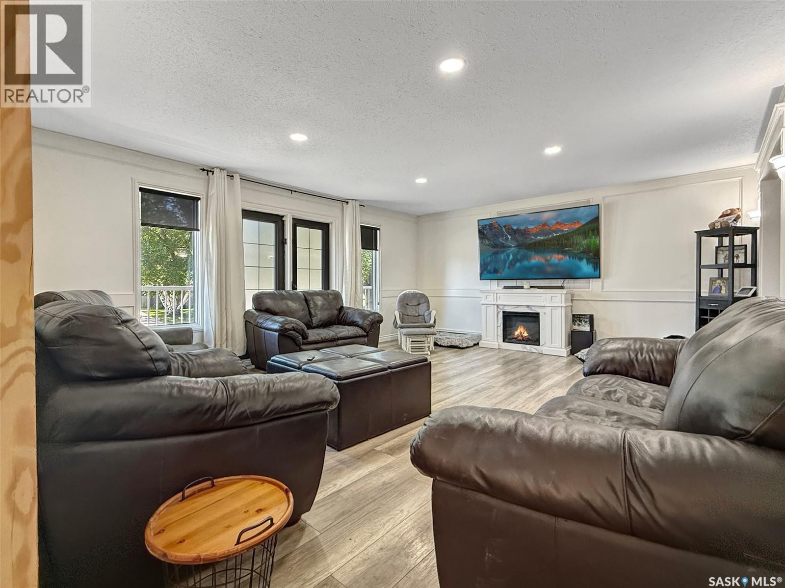 Single Family House Bi-level for Sale in  JUBILEE DRIVE Swift Current 