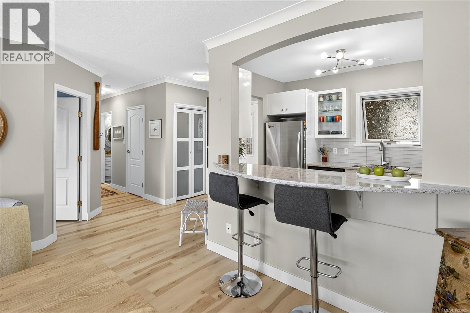 303 50 Songhees Road, Victoria