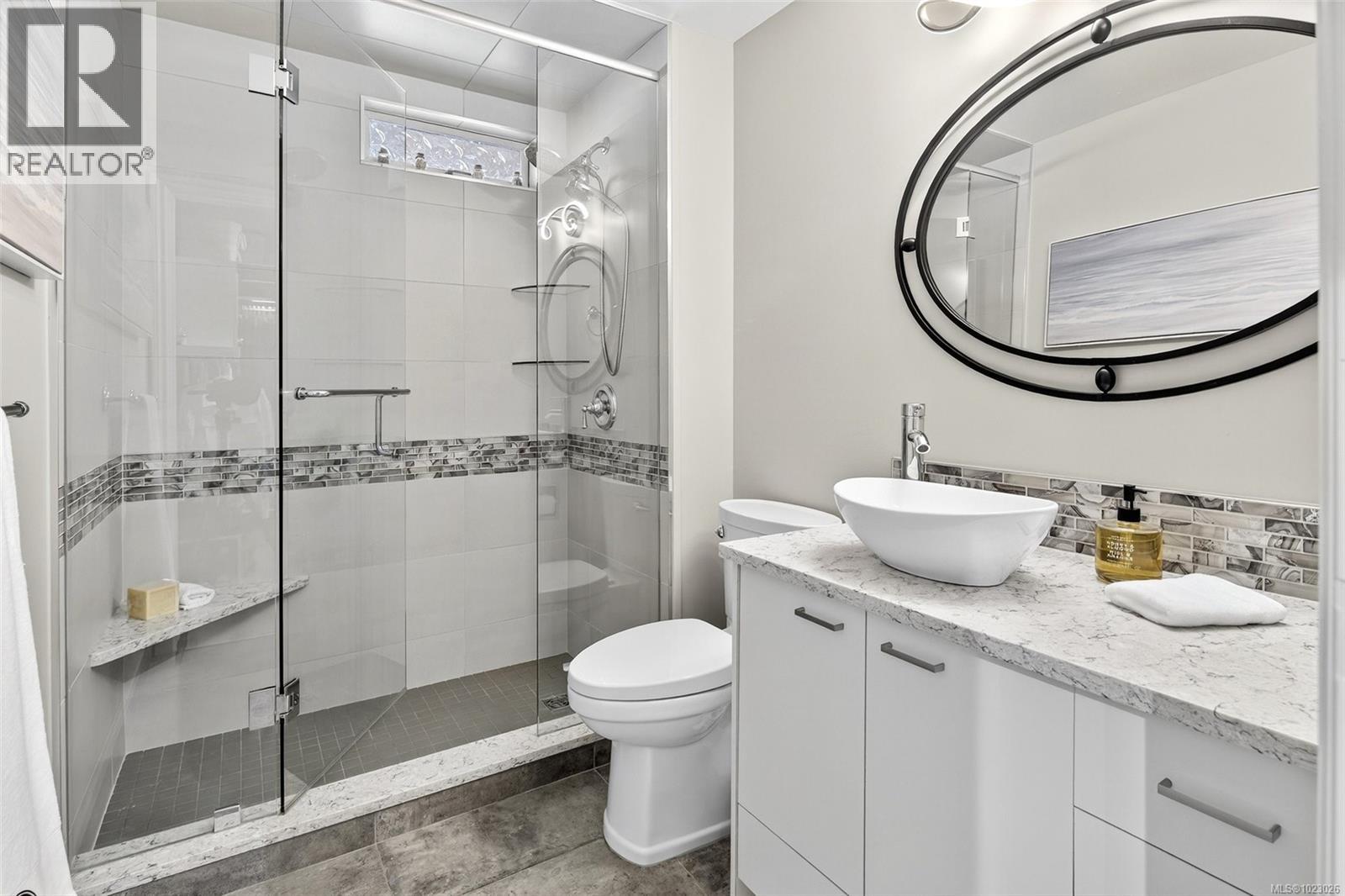 303 50 Songhees Road, Victoria