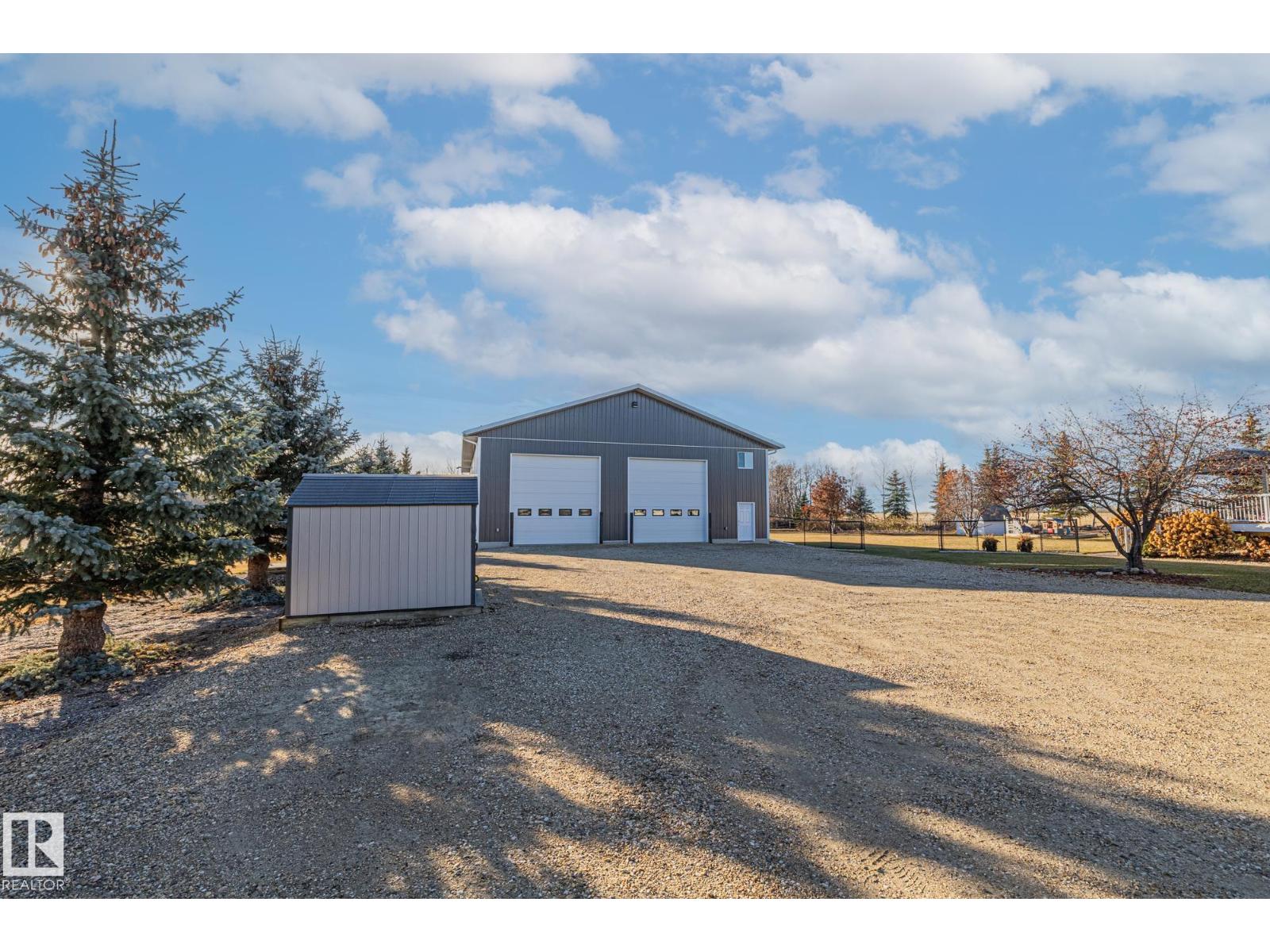 2 DISCOVERY AV, Rural Sturgeon County