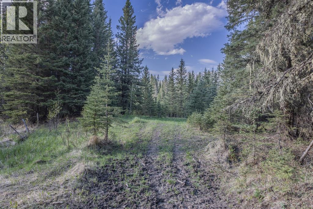 231175 Bracken Road, Bragg Creek