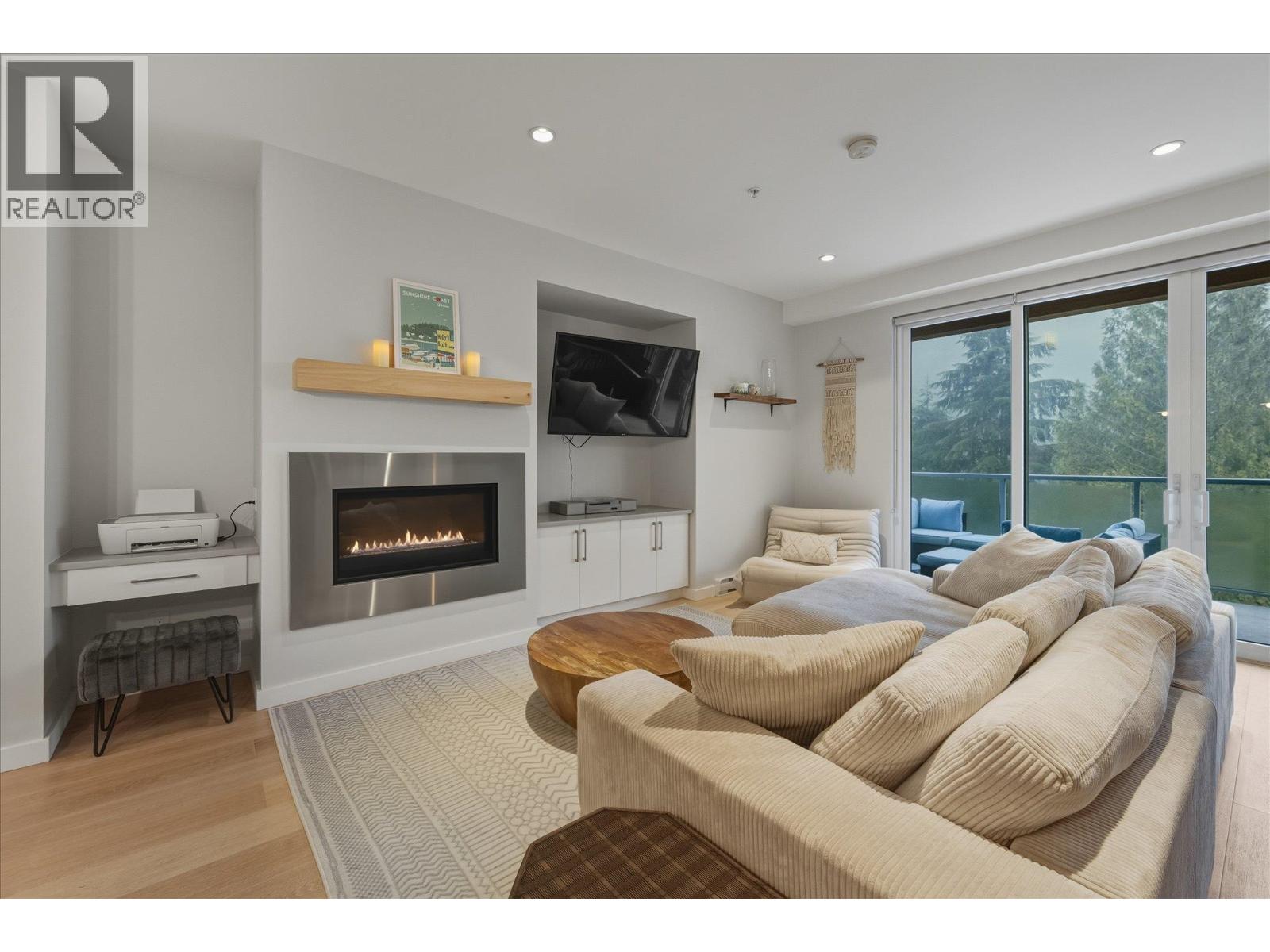 207 41328 SKYRIDGE PLACE, Squamish