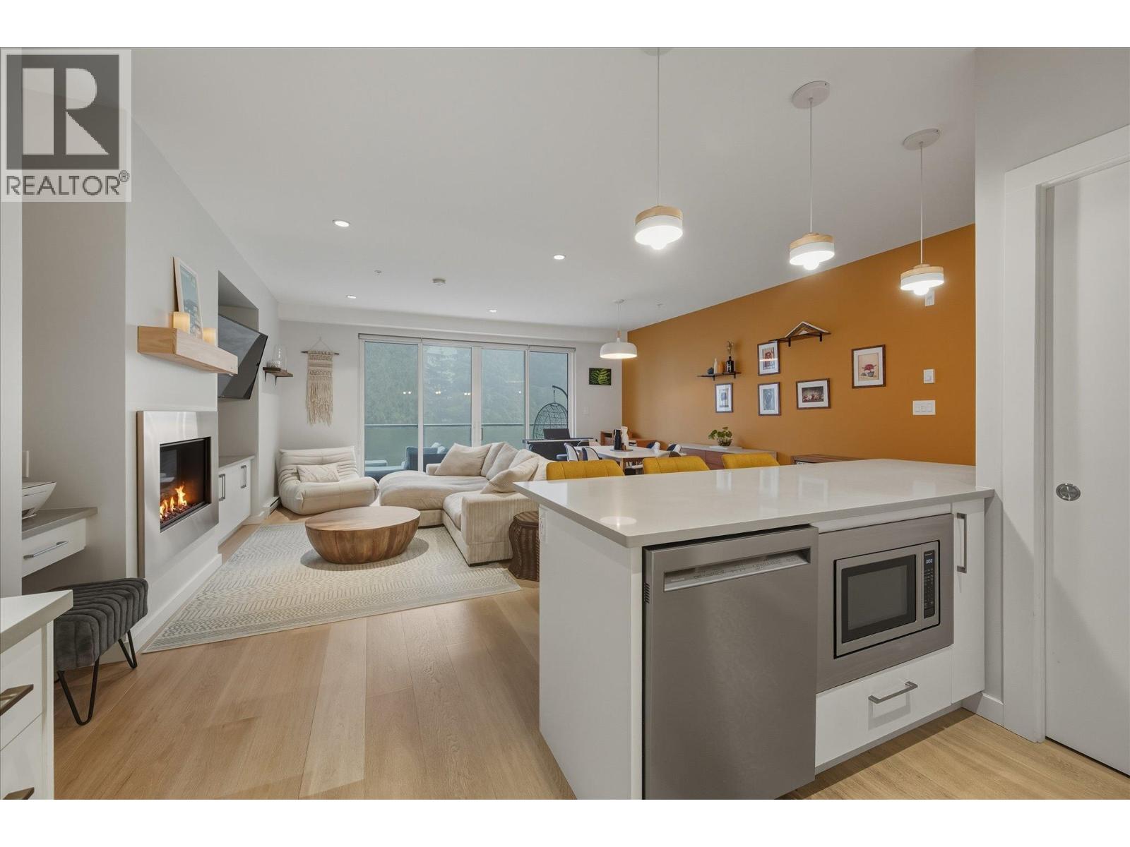 207 41328 SKYRIDGE PLACE, Squamish