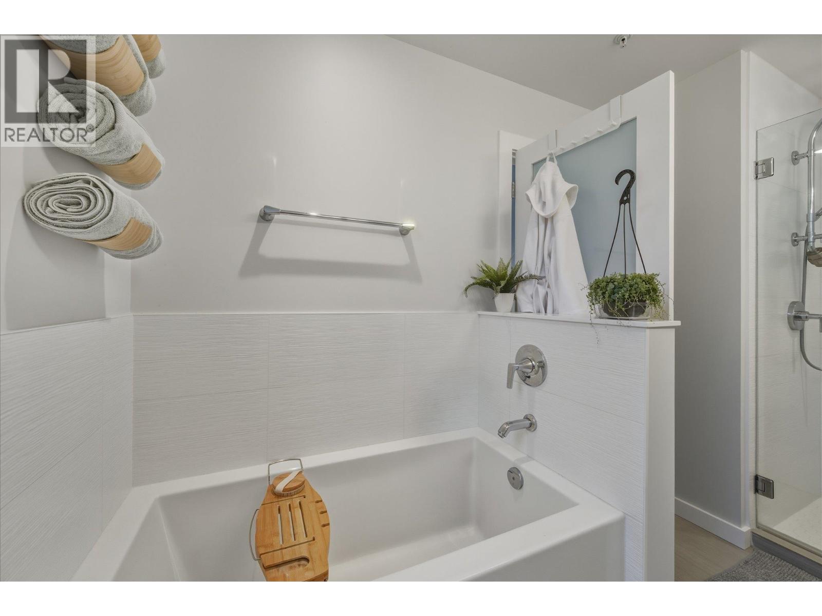 207 41328 SKYRIDGE PLACE, Squamish