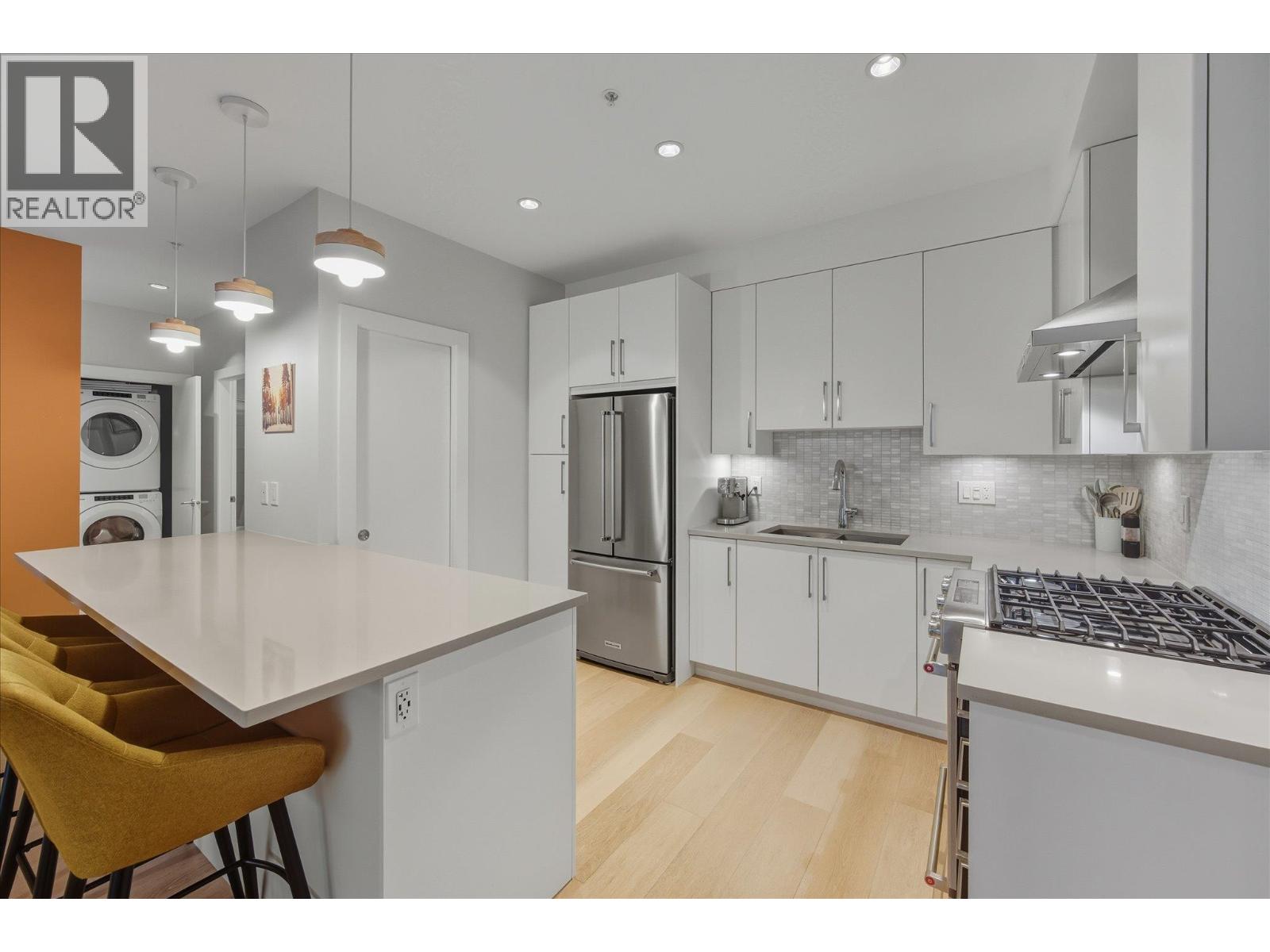 207 41328 SKYRIDGE PLACE, Squamish