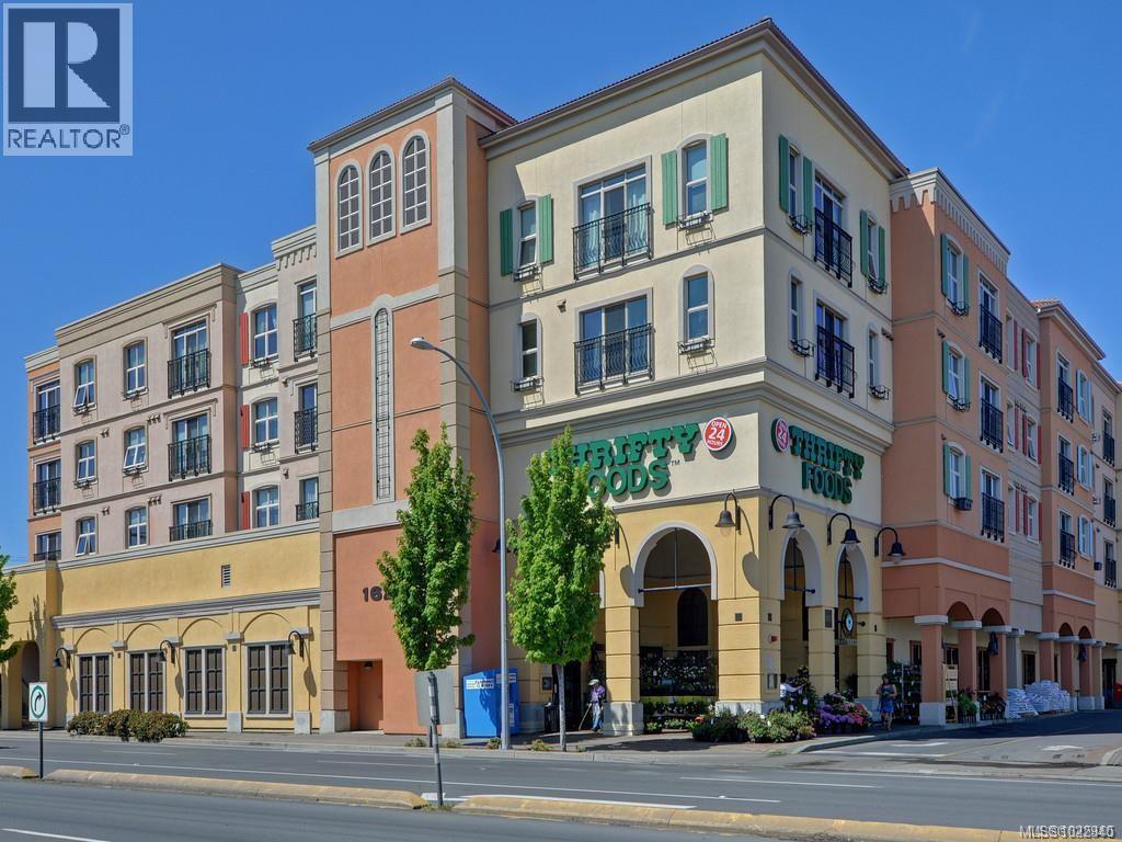 210 1620 McKenzie Avenue, Saanich